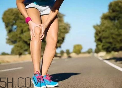 關(guān)節(jié)炎是凍出來(lái)的嗎？關(guān)節(jié)炎和風(fēng)濕的區(qū)別在哪里？