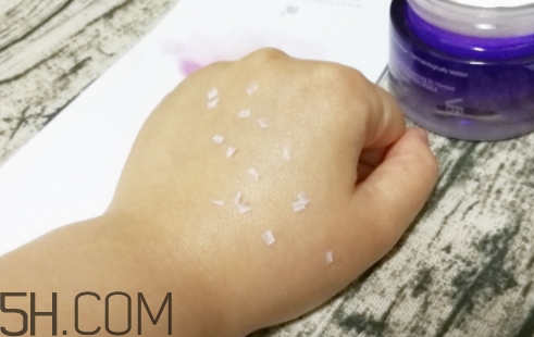 蘭蔻晚霜適合什么膚質(zhì)？蘭蔻晚霜適合敏感肌嗎？