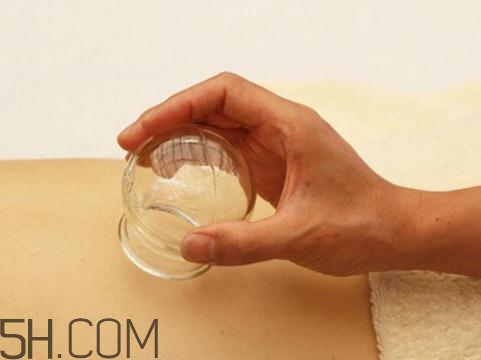 關(guān)節(jié)炎可以拔火罐嗎？關(guān)節(jié)炎拔罐管用嗎？