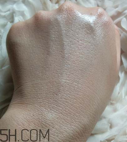 蘭蔻柔皙隔離乳怎么樣_蘭蔻柔皙隔離乳好用嗎 蘭蔻柔皙隔離乳怎么樣_蘭蔻柔皙隔離乳好用嗎