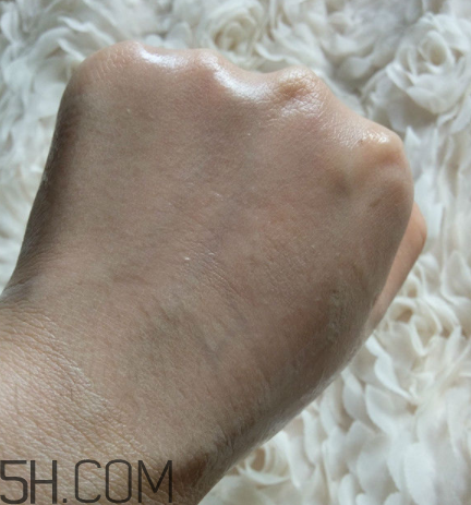 蘭蔻柔皙隔離乳怎么樣_蘭蔻柔皙隔離乳好用嗎 蘭蔻柔皙隔離乳怎么樣_蘭蔻柔皙隔離乳好用嗎