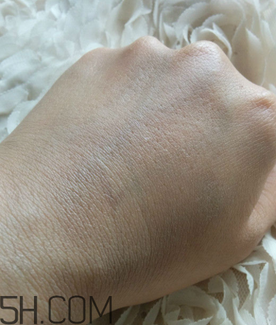 蘭蔻柔皙隔離乳怎么樣_蘭蔻柔皙隔離乳好用嗎 蘭蔻柔皙隔離乳怎么樣_蘭蔻柔皙隔離乳好用嗎