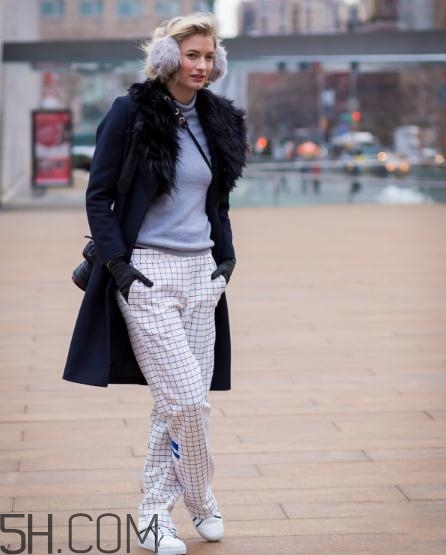 毛呢大衣搭配什么褲子？毛呢大衣搭配褲子圖片