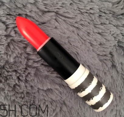 topshop唇膏怎么樣？topshop唇膏口紅多少錢