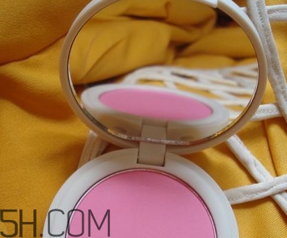 topshop腮紅怎么樣？topshop腮紅多少錢