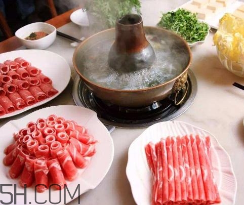 涮羊肉哪個(gè)部位最好吃？涮羊肉都有什么菜？