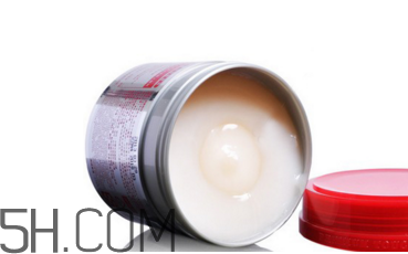 發(fā)膜好還是護(hù)發(fā)素好？護(hù)發(fā)素的使用誤區(qū)