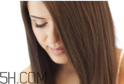 護(hù)發(fā)精油有什么用？精油可以涂在頭發(fā)上嗎？