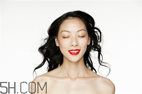 烤瓷牙怎么清洗？烤瓷牙怎么刷牙？