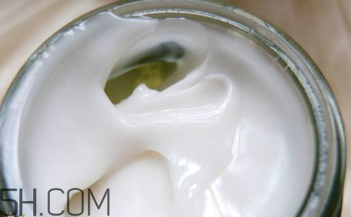 蘭蔻水光潤養(yǎng)活力霜好用嗎_怎么樣 蘭蔻水光潤養(yǎng)活力霜好用嗎_怎么樣