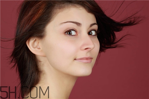 烤瓷牙多大可以做？烤瓷牙多少年要換？