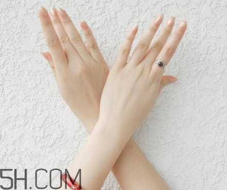 護手霜保質(zhì)期一般多久 護手霜保質(zhì)期多久 護手霜保質(zhì)期一般多久 護手霜保質(zhì)期多久