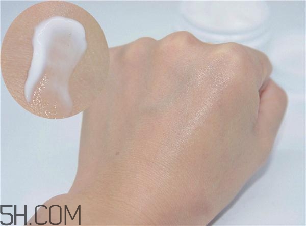 護手霜保質(zhì)期一般多久 護手霜保質(zhì)期多久 護手霜保質(zhì)期一般多久 護手霜保質(zhì)期多久