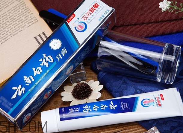 云南白藥牙膏為什么這么貴？云南白藥牙膏含氟多嗎？