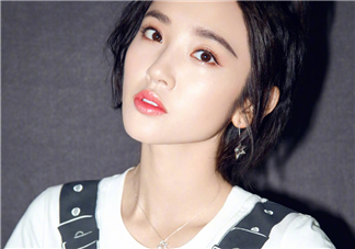 烤瓷牙為什么會出臭味？烤瓷牙為什么那么貴？