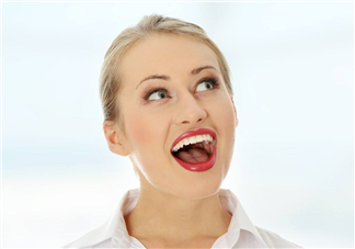 烤瓷牙可以帶牙套嗎？烤瓷牙可以只做門牙嗎？