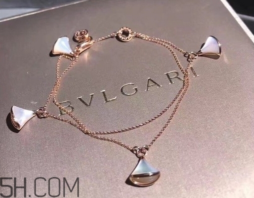 寶格麗diva系列真假怎么辨別_對(duì)比圖 寶格麗diva系列真假怎么辨別_對(duì)比圖