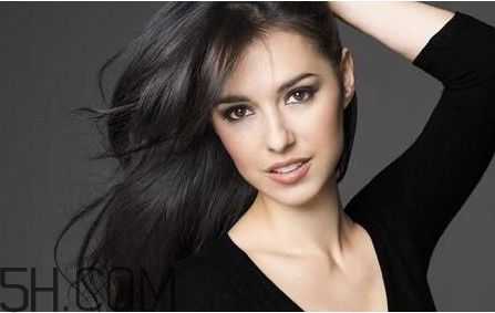 護(hù)發(fā)素為什么不能接觸頭皮？護(hù)發(fā)素如何使用效果最好？