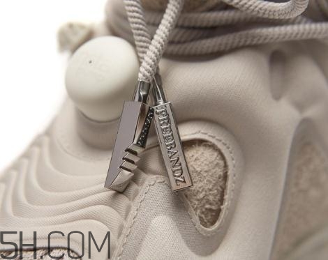 reebok與future聯(lián)名furikaza future運(yùn)動(dòng)鞋發(fā)售時(shí)間_多少錢？