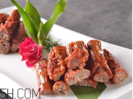 絕味鴨脖加盟費多少？絕味鴨脖是統(tǒng)一配貨嗎