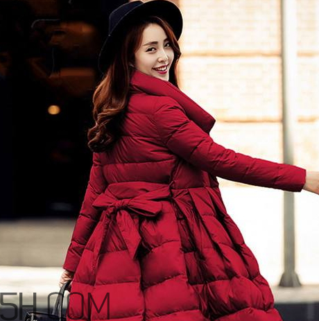 立冬可以穿羽絨服嗎 立冬穿衣搭配技巧 立冬可以穿羽絨服嗎 立冬穿衣搭配技巧