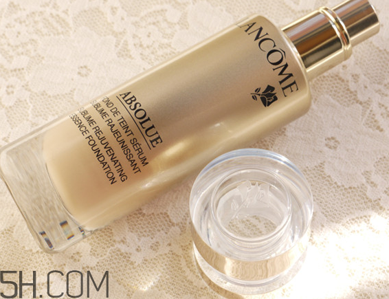 蘭蔻菁純粉底液好用嗎？蘭蔻菁純粉底液怎么樣？