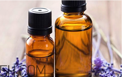 如何用精油護發(fā)？薰衣草精油護發(fā)怎么用？