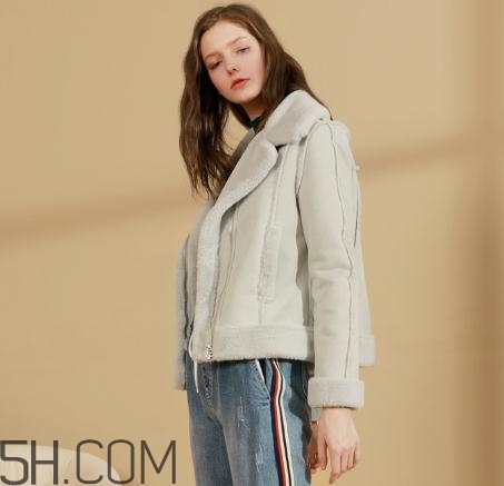 皮毛一體掉毛怎么辦？皮毛一體的衣服怎么清洗？