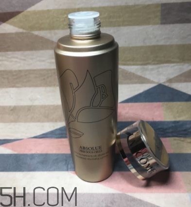 蘭蔻菁純臻顏美容液專柜價格_多少錢 蘭蔻菁純臻顏美容液專柜價格_多少錢