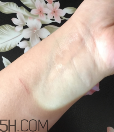 蘭蔻菁純臻顏美容液專柜價格_多少錢 蘭蔻菁純臻顏美容液專柜價格_多少錢