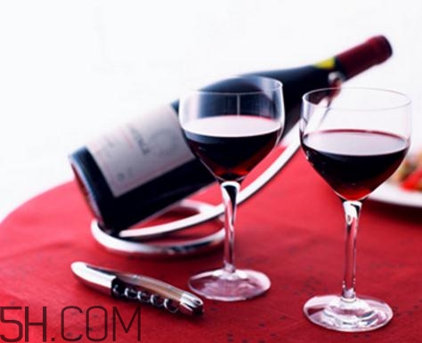 酒精肝硬化癥狀有哪些 酒精肝吃什么藥效果好 酒精肝硬化癥狀有哪些 酒精肝吃什么藥效果好