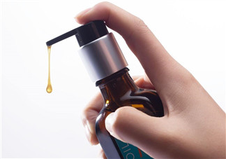 如何用精油護(hù)發(fā)？薰衣草精油護(hù)發(fā)怎么用？