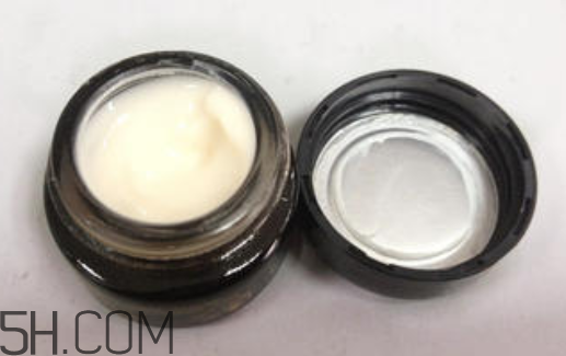 蘭蔻黑金臻寵面霜適合什么年齡_用法 蘭蔻黑金臻寵面霜適合什么年齡_用法