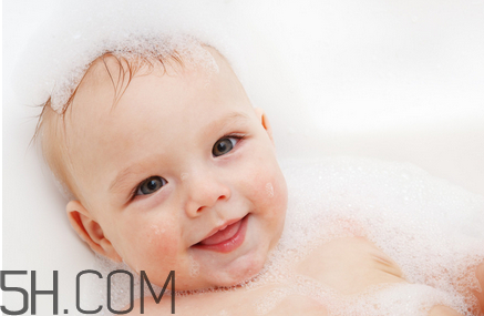 嬰兒洗發(fā)水有哪些？洗頭時(shí)不要做的事