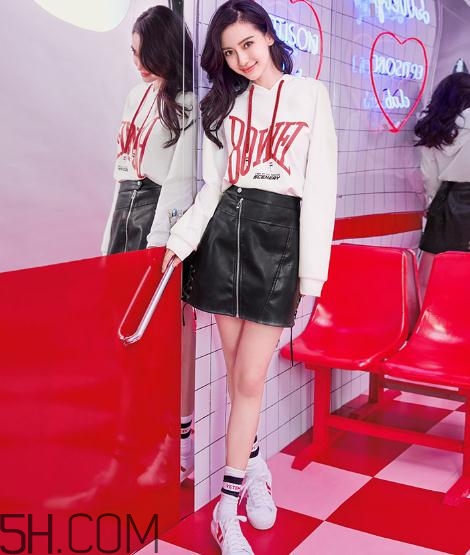 皮裙發(fā)霉怎么處理？皮裙長霉怎么洗掉？