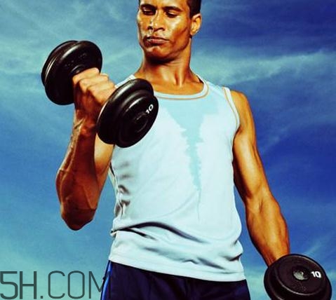 啞鈴彎舉重量多少合適？啞鈴彎舉重量是一對還是一個(gè)？