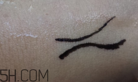 卡姿蘭眼線筆不出水怎么回事？卡姿蘭眼線筆不出水怎么辦