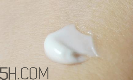 歐萊雅復(fù)顏抗皺日霜好不好？歐萊雅復(fù)顏抗皺日霜怎么樣？