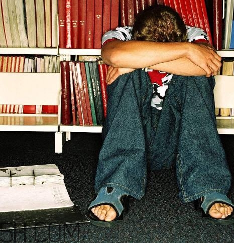 前列腺增生是什么原因引起的？前列腺增生吃什么藥？