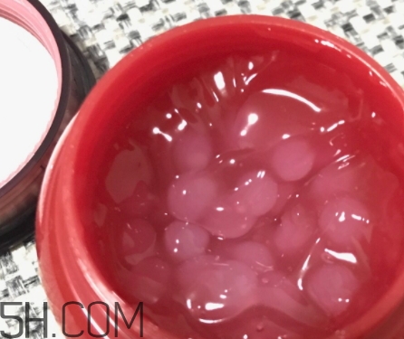 悅詩風(fēng)吟石榴睡眠面膜好用嗎？悅詩風(fēng)吟石榴凝珠睡眠面膜評(píng)測