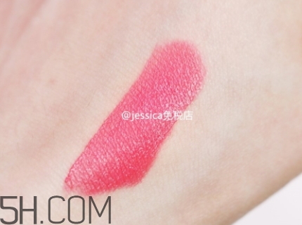 阿瑪尼紅管唇釉516適合黃皮嗎？阿瑪尼紅管516好看嗎？