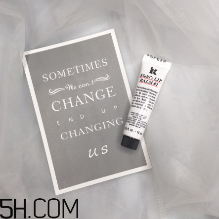 科顏氏一號護唇膏好用嗎？科顏氏一號護唇膏測評