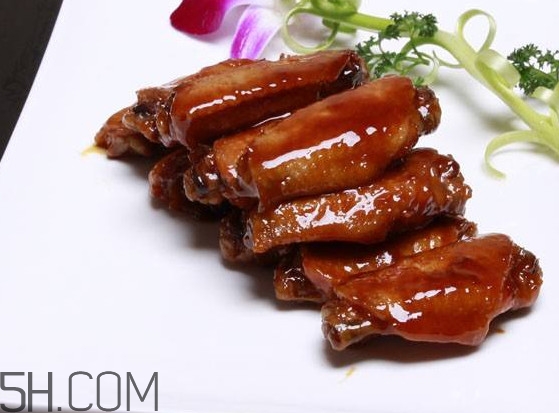 可樂雞翅怎么做好吃？可樂雞翅用英語怎么說