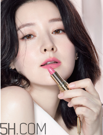 whoo后奢華金艷口紅色號(hào)有哪些？whoo后口紅25號(hào)是什么顏色？