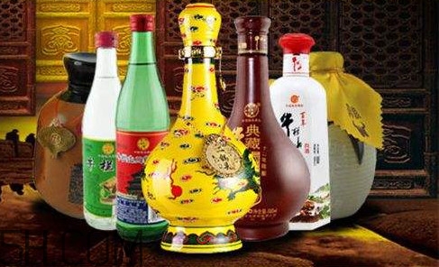 牛欄山二鍋頭是勾兌的嗎？百年牛欄山52度價格