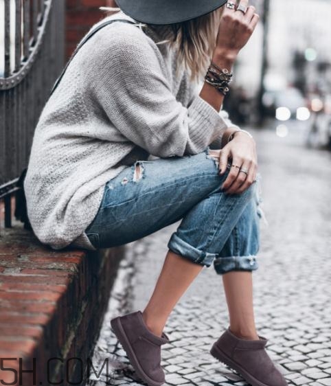 雪地靴買(mǎi)大還是買(mǎi)?。垦┑匮ベI(mǎi)小了怎么辦？