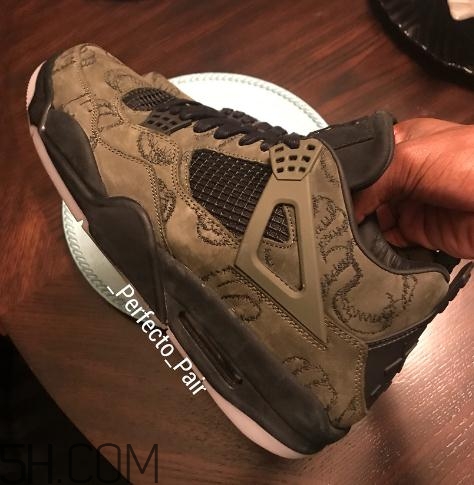 kaws與air jordan 4聯(lián)名橄欖綠版本實物什么樣？