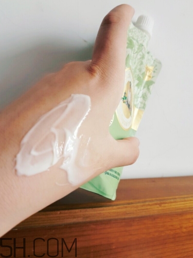 阿卡菲老奶奶面膜多少錢？俄羅斯老奶奶面膜俄羅斯價格