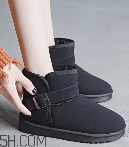 雪地靴買什么顏色好看？雪地靴什么顏色百搭？