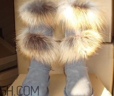 雪地靴褪色了怎么辦？雪地靴掉色了怎么辦？